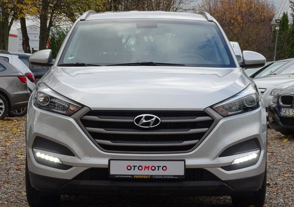 Hyundai Tucson cena 87900 przebieg: 52400, rok produkcji 2018 z Kościerzyna małe 352